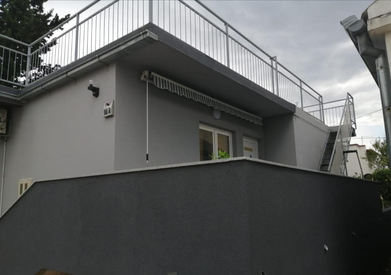 Holiday House Lara Starigrad Paklenica Exterior foto