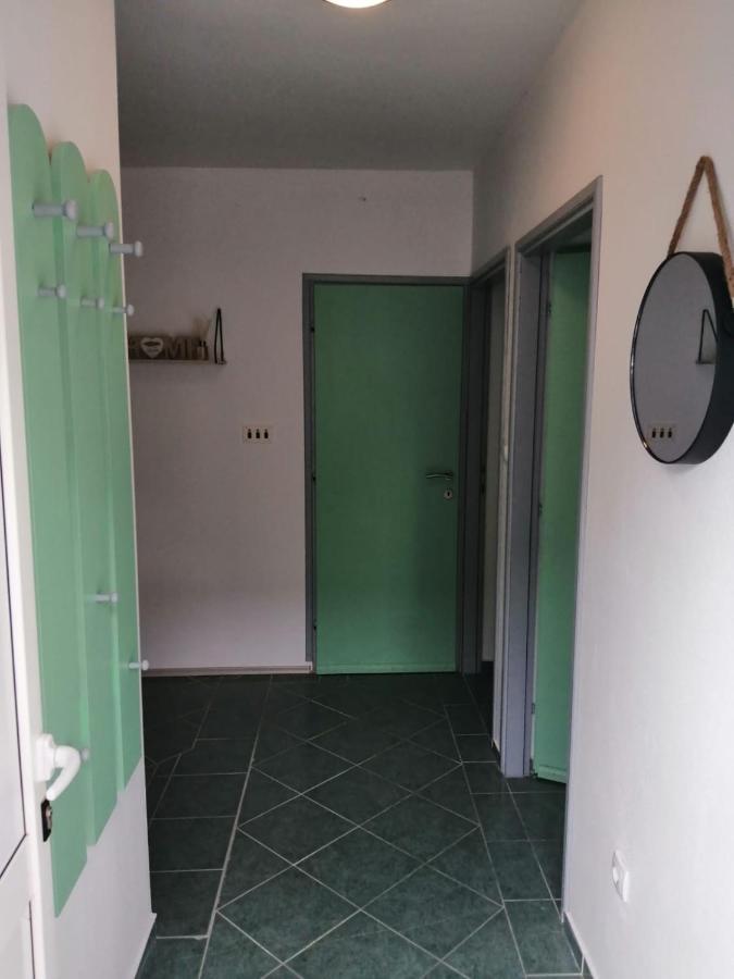 Holiday House Lara Starigrad Paklenica Exterior foto