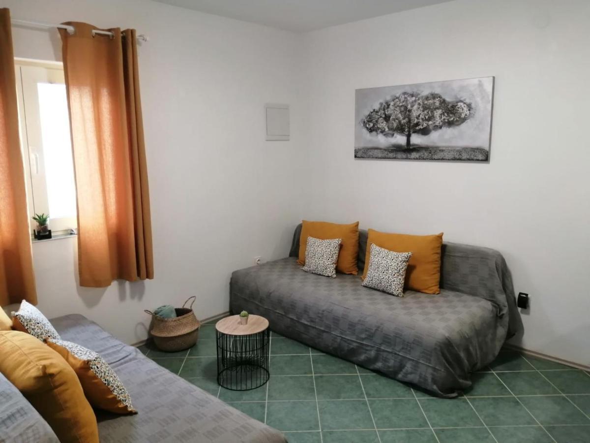 Holiday House Lara Starigrad Paklenica Exterior foto
