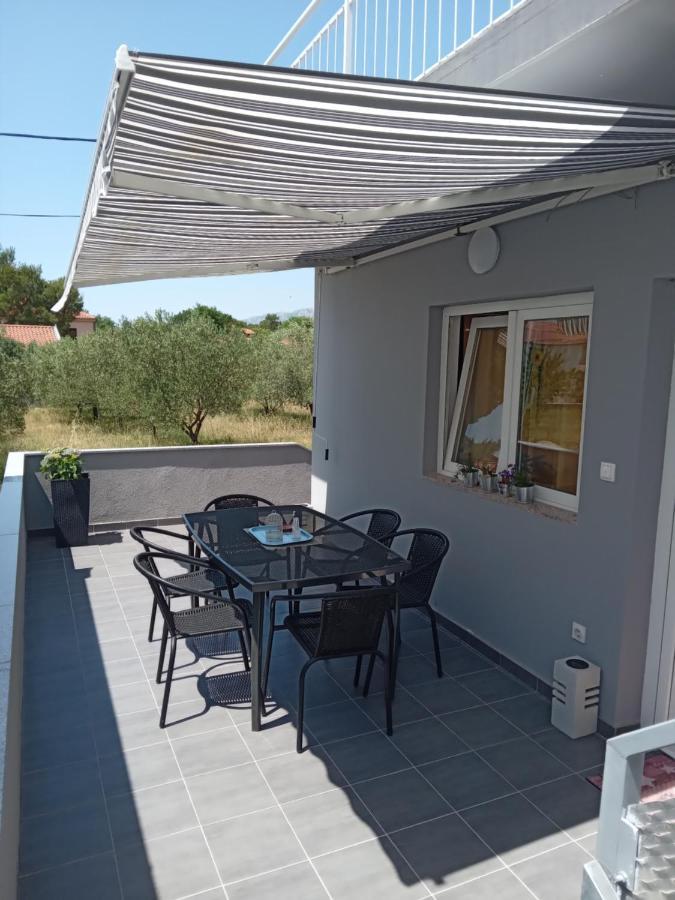 Holiday House Lara Starigrad Paklenica Exterior foto